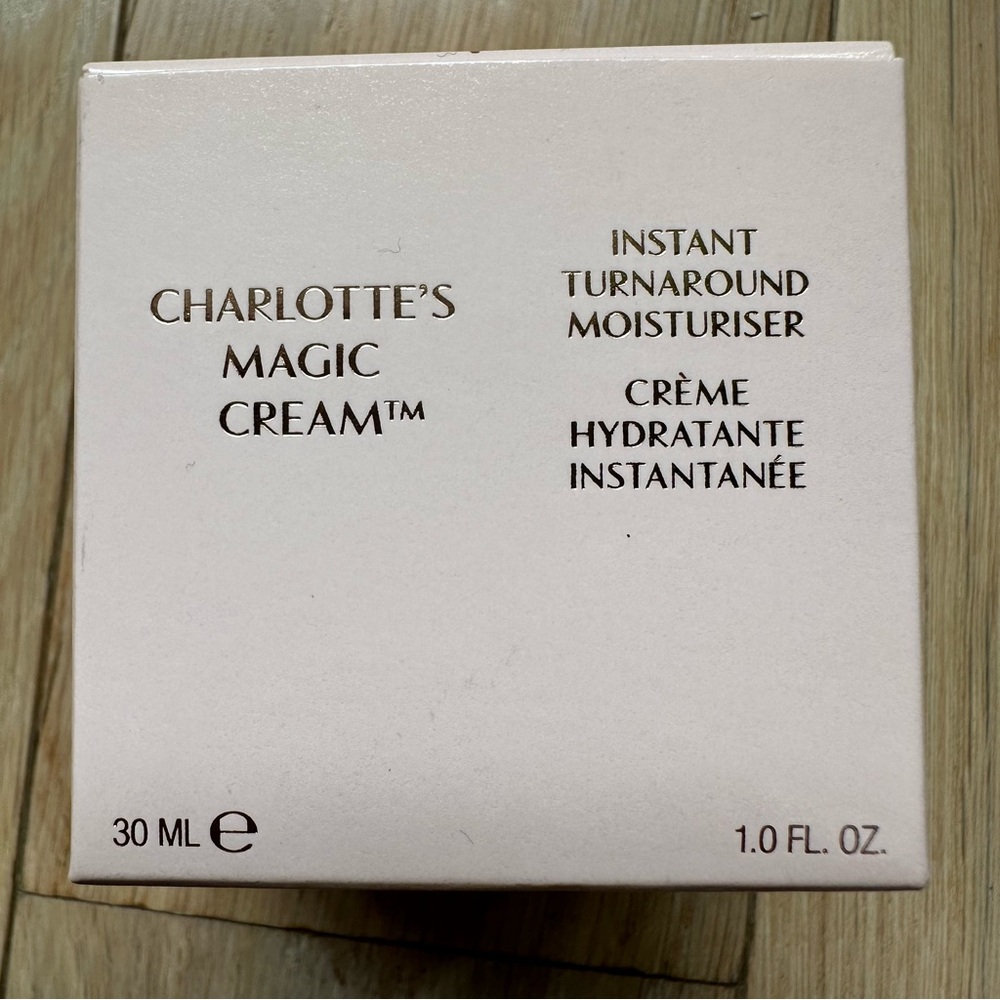 Charlotte Tilbury Magic Cream Moisturizer (BRAND NEW; 1.0 oz.)